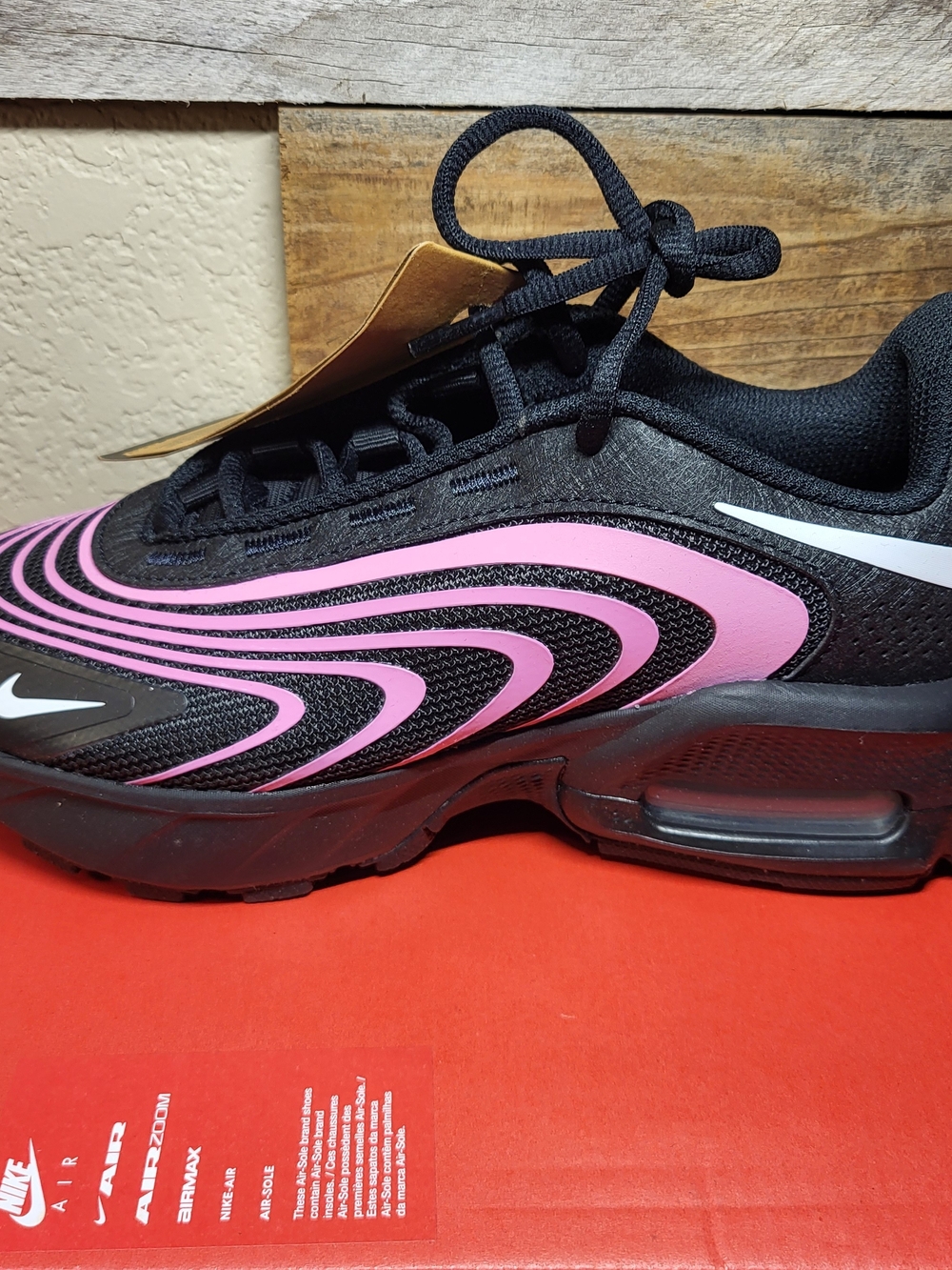 *NEW* Nike Air Max Fire GS Black/Pink Low Top Sneakers Shoes Size 4Y Women's 5.5